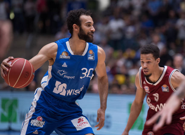 在一个薪资 在一个薪资