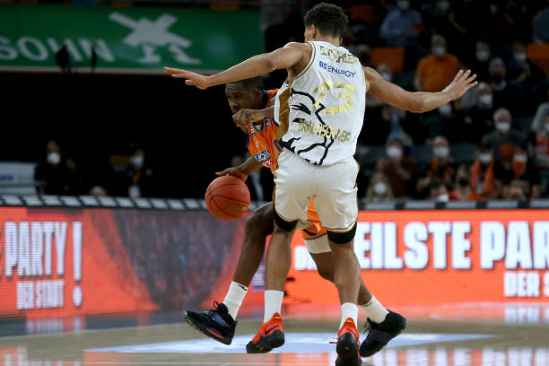 纪律与冠军 纪律与冠军