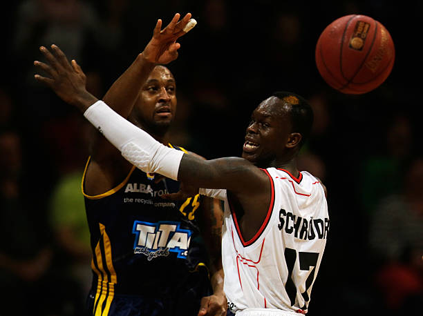 从巴斯克斯 从巴斯克斯